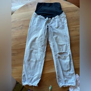Maternity jeans that made me feel like a million $